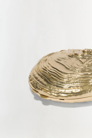 Cove Shell Clutch