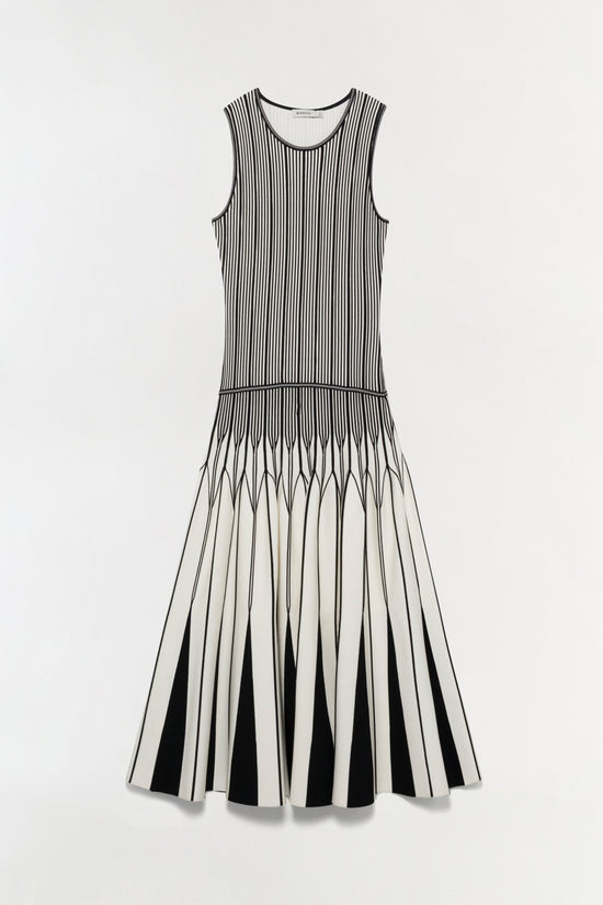 Oaklen Illusion Knit Midi Dress