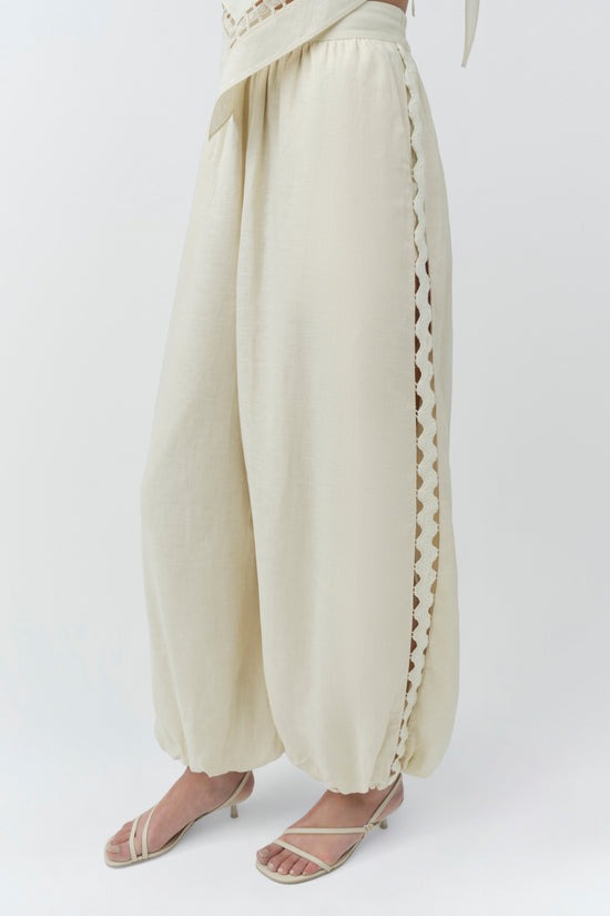 Selah Linen Lace Balloon Pant