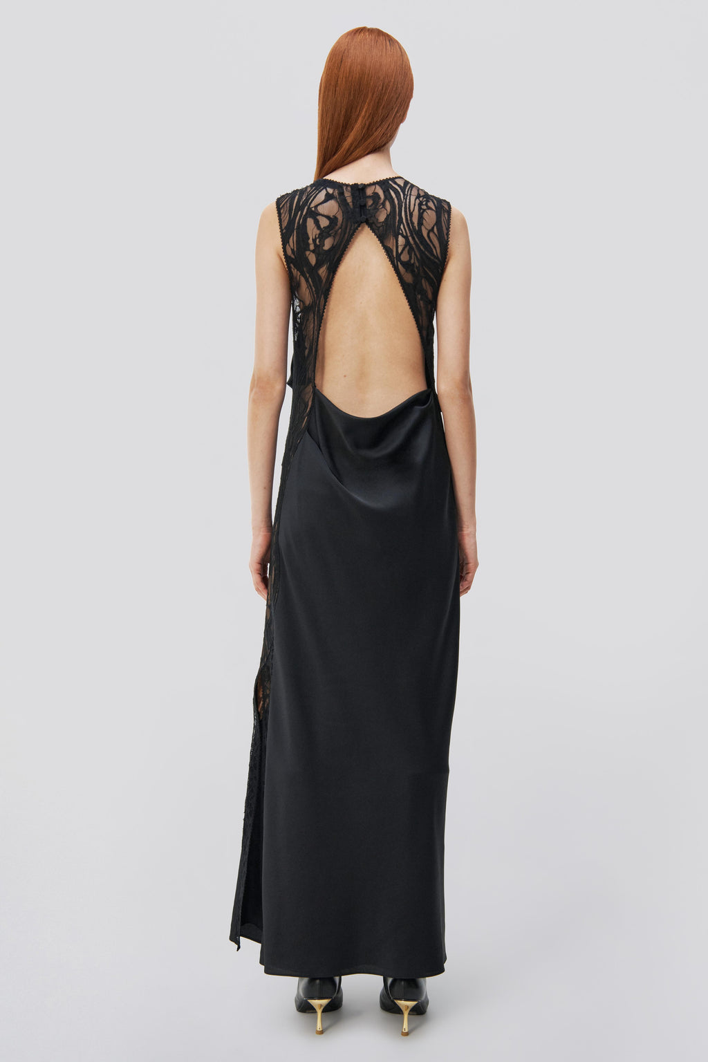 Vea Gown