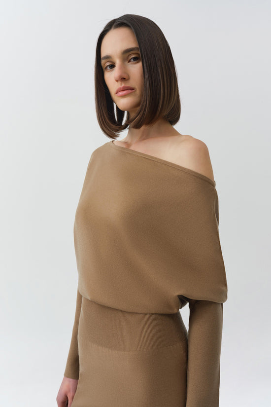 Janese Off Shoulder Midi Dress