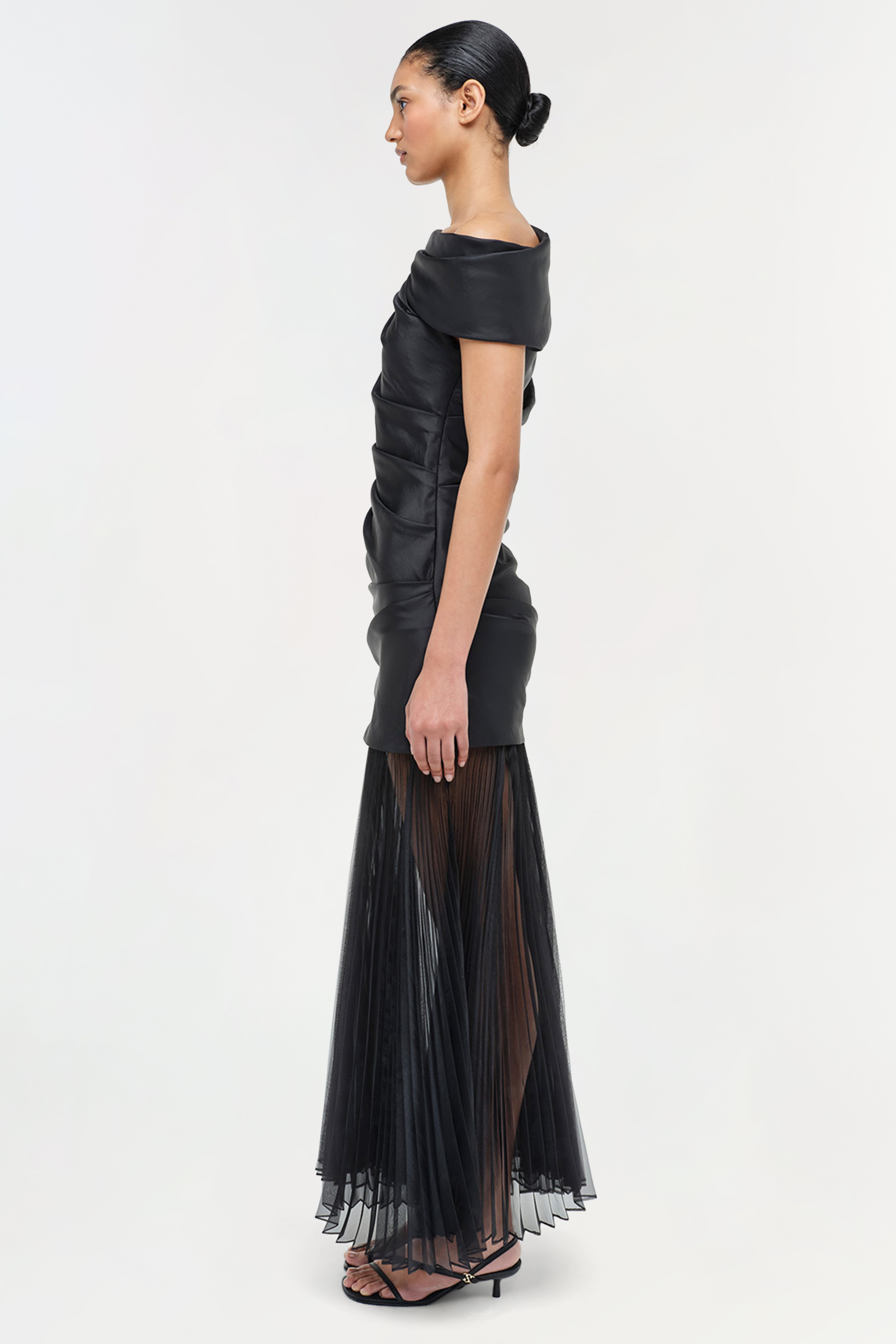 pleated taffeta midi dress Sleeveless Velour Off Shoulder, Lillian Midi Dress in Hunter, Size L, For Cocktail