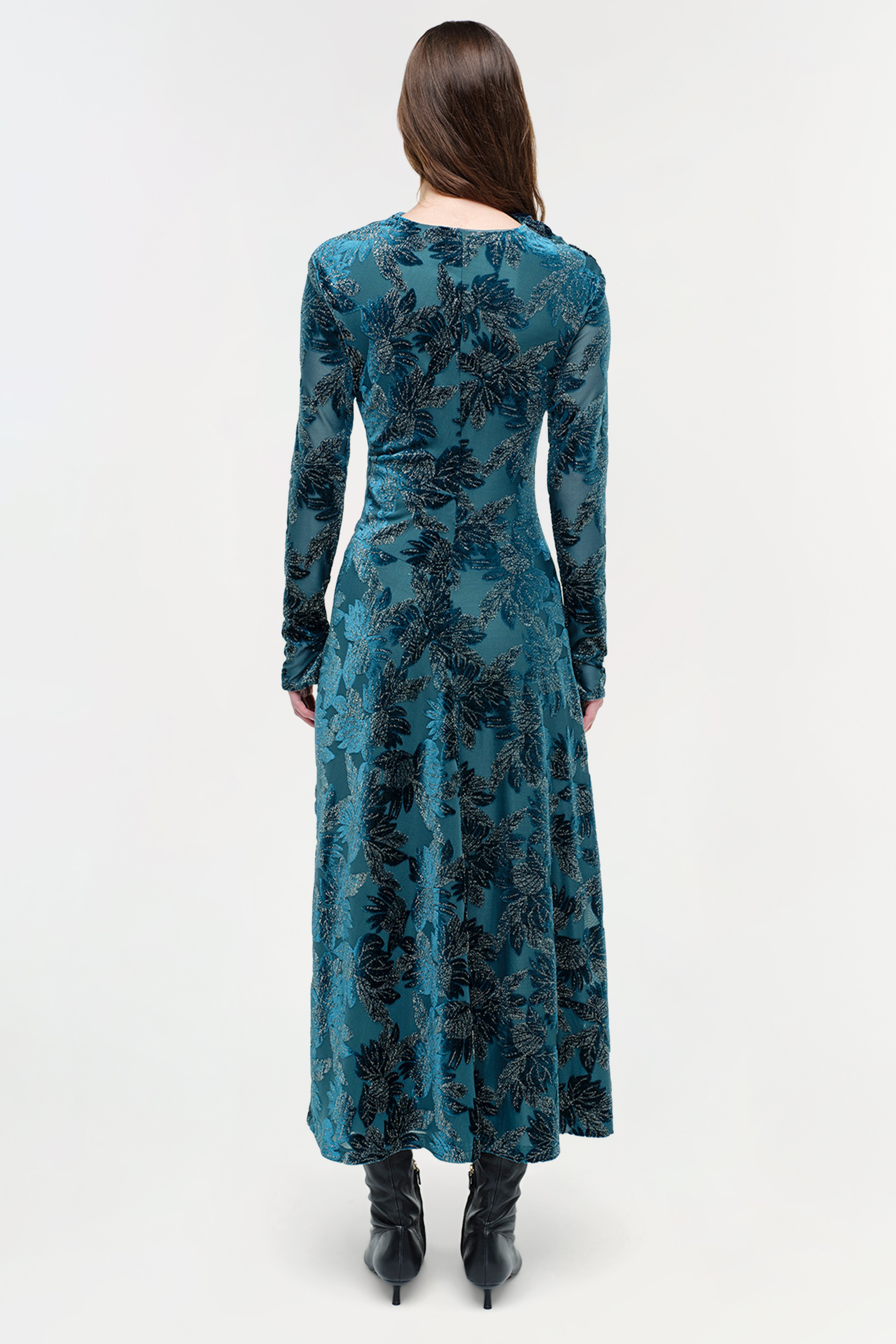 Simkhai Ferrera Long-Sleeve Floral Velvet Midi Dress, Petrol, Women's, M, Cocktail & Party Wedding Guest Dresses Long-Sleeve Dresses Simkhai Ferrera Long-Sleeve Floral Velvet Midi Dress, Petrol, Women's, M, Cocktail & Party Wedding Guest Dresses Long-Sleeve Dresses