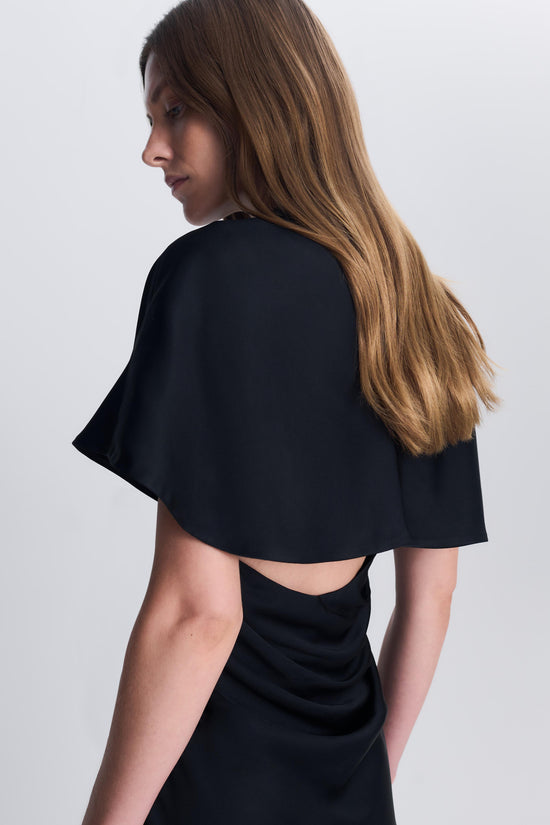 Annibelis Satin Gown