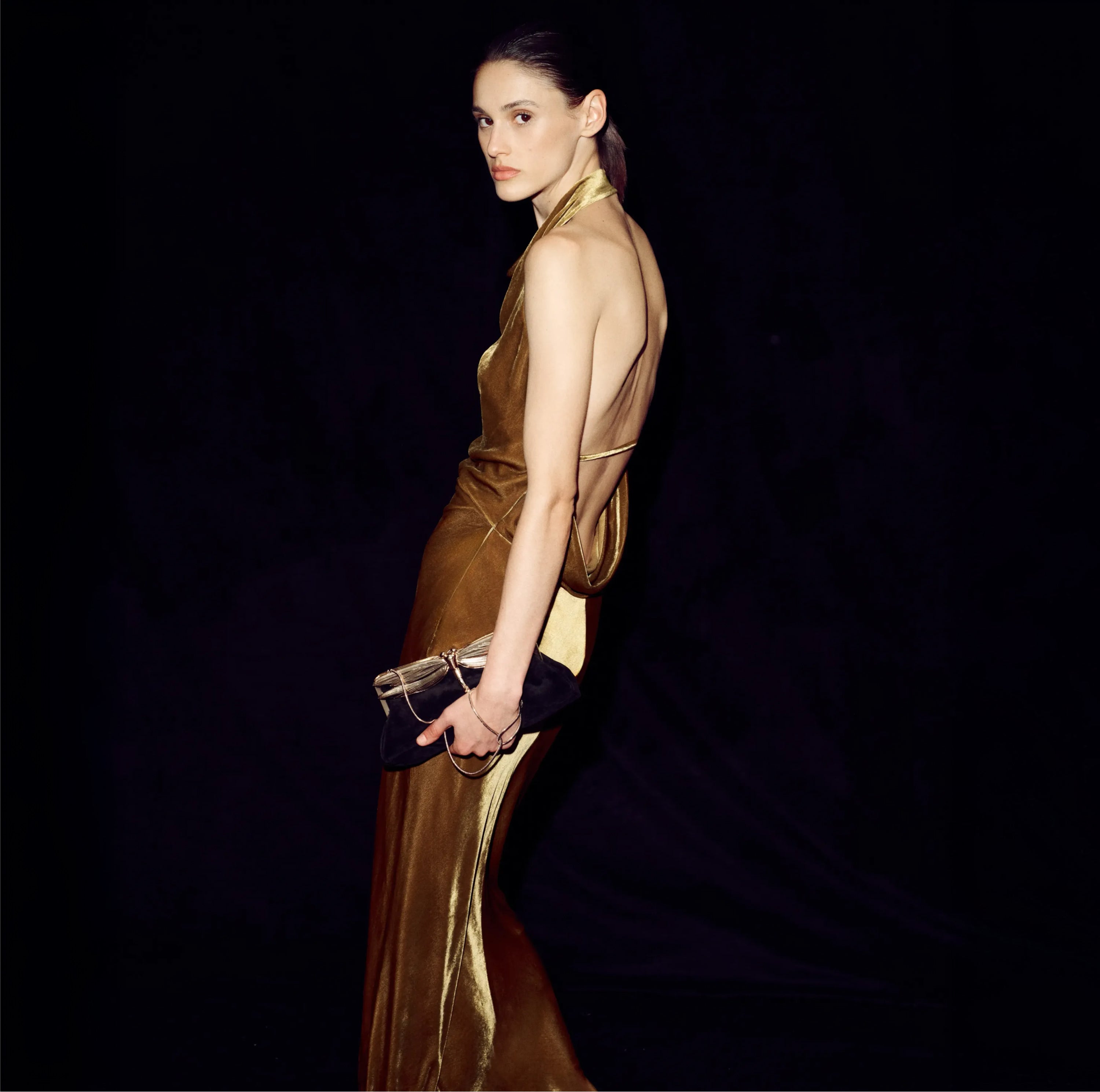 Holiday Outfits for Women: Velvet Skirts, Fringed Tops and Fur-Trimmed Coats