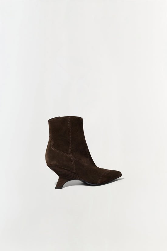 Shadow Western Suede Boot