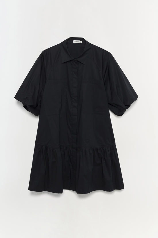 shirt dress with shorts Lilac oversized shirt dress shorts multi color sneakers Nike brown sunglasses