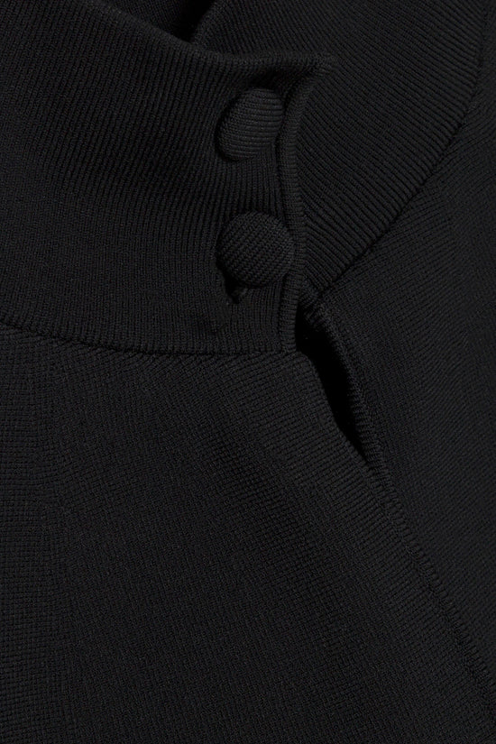 Ellignton Compact Knit Cape