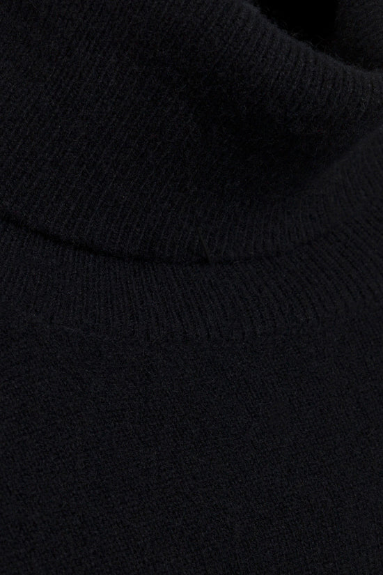 Fenwick Cashmere Turtleneck