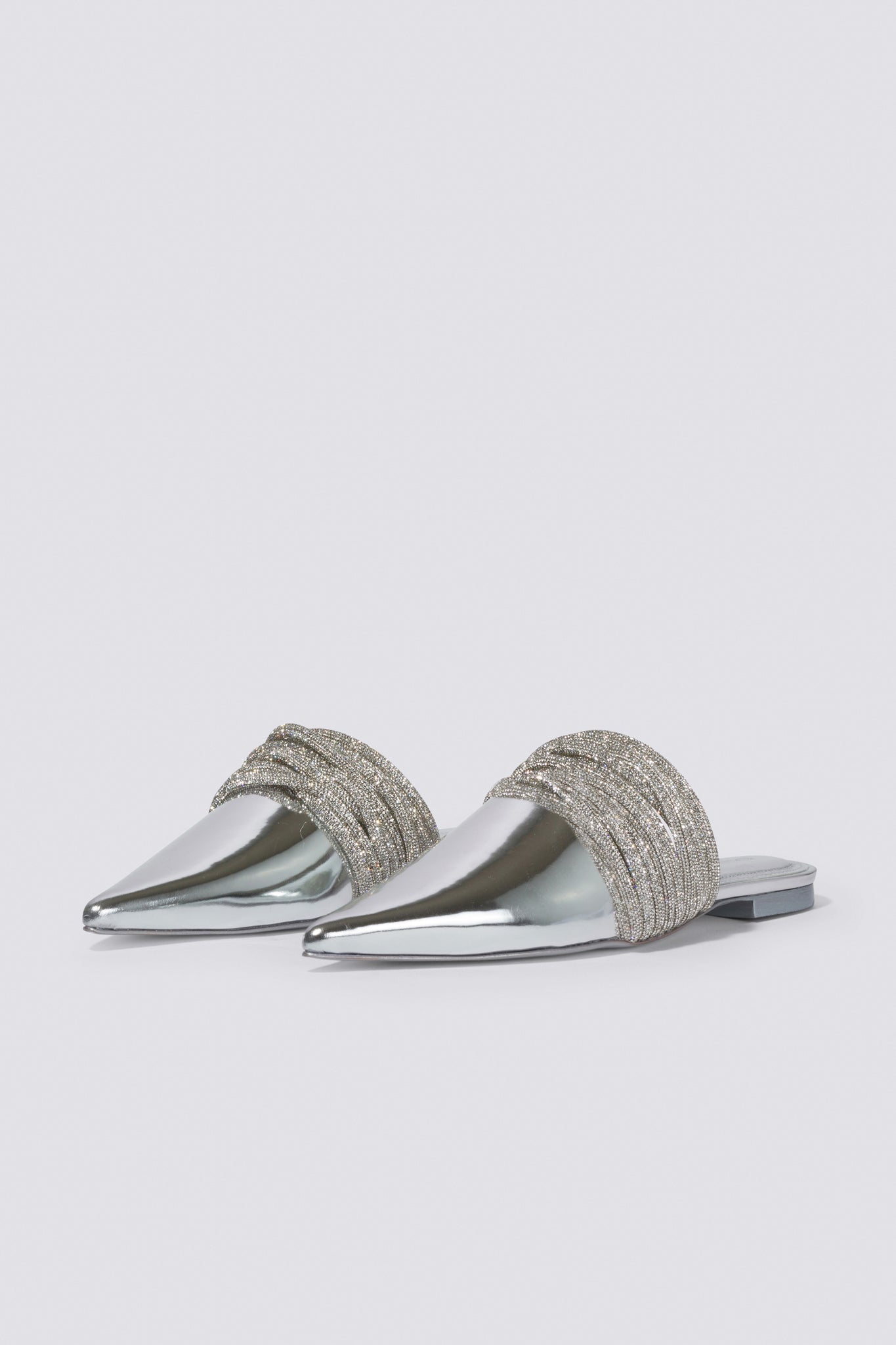 Lian Flat Mule