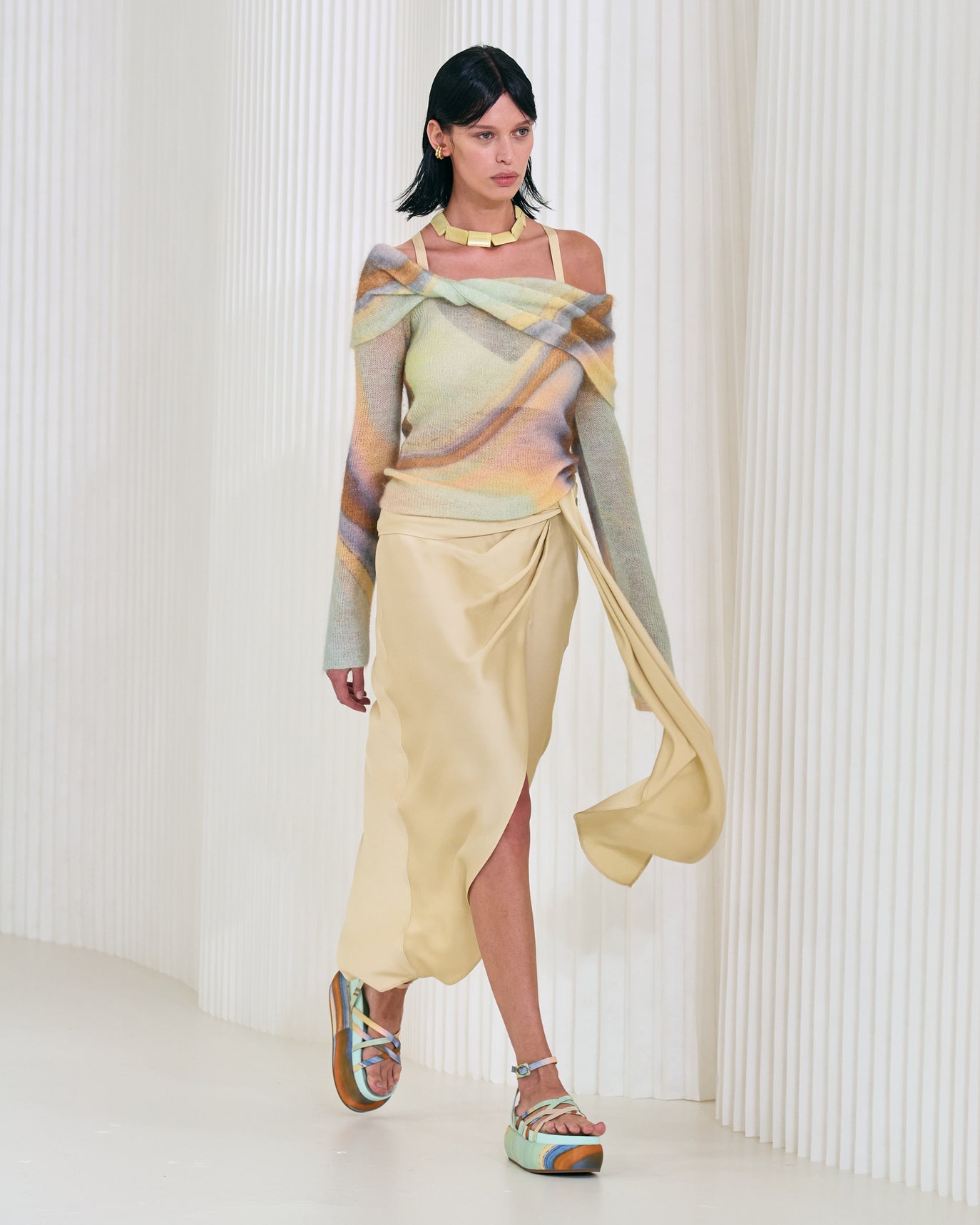 Jonathan Simkhai Ready To Wear Fashion Show Collection Spring Summer 2023,  Runway look #003 – New York Fashion Week. – NOWFASHION