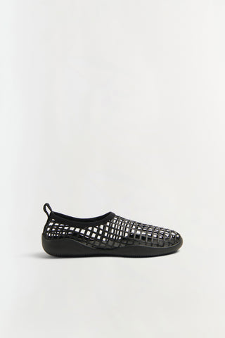 Caspian Netted Water Shoe