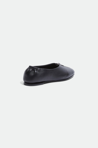 Eden Zipper Flat