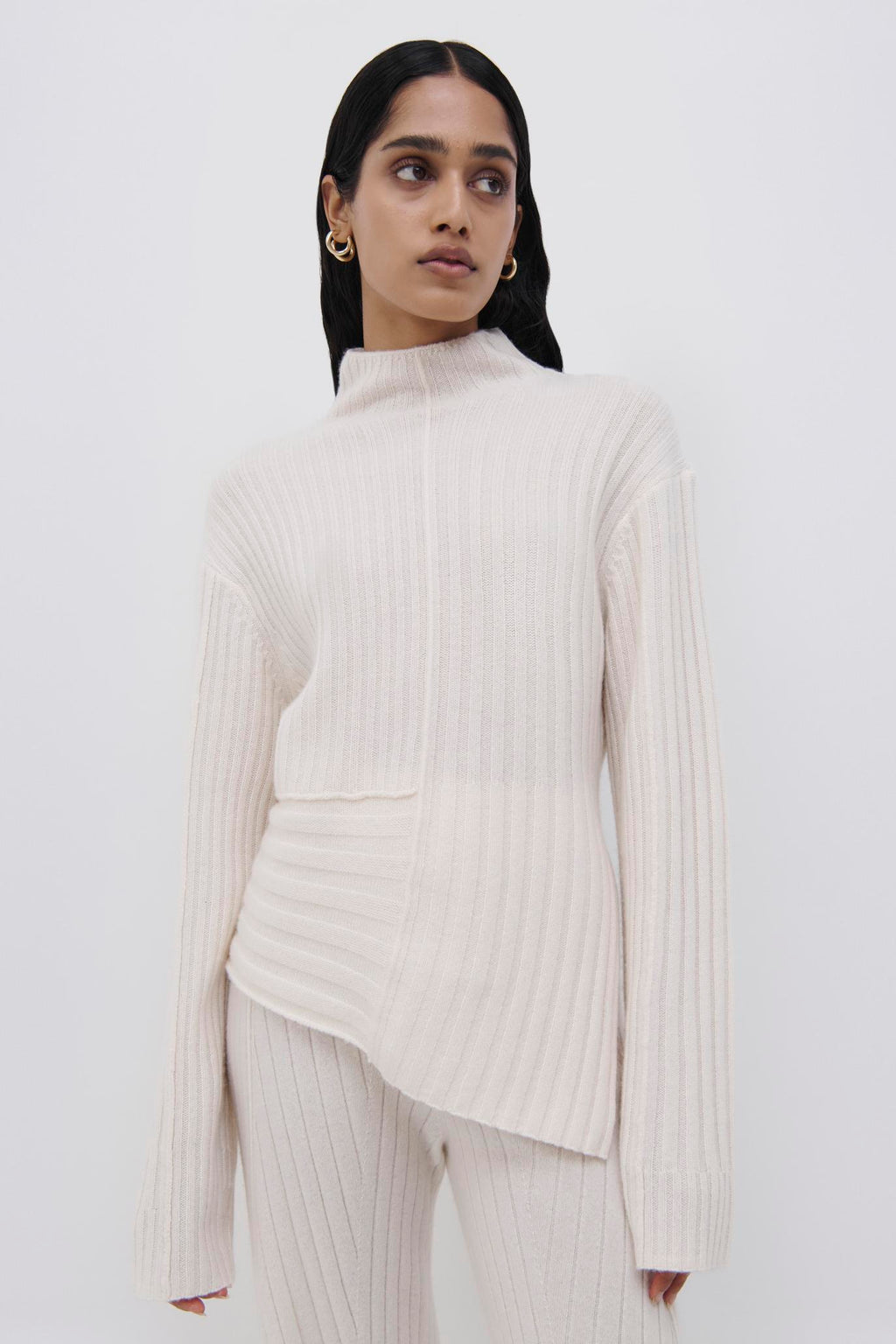 Misty Recycled Cashmere Turtleneck Top